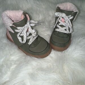 Toddler lace up sneakers